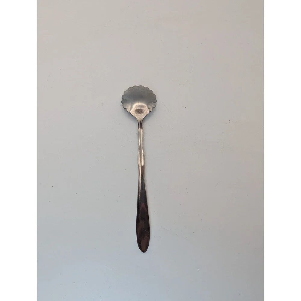 Vintage Silver Tone Sunflower Tea Spoon Twisted Handle Floral Scalloped Bowl